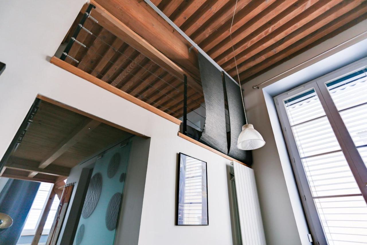 リヨンGuestready - Charmant Loft Croix-Paquet Pour 2アパートメント エクステリア 写真